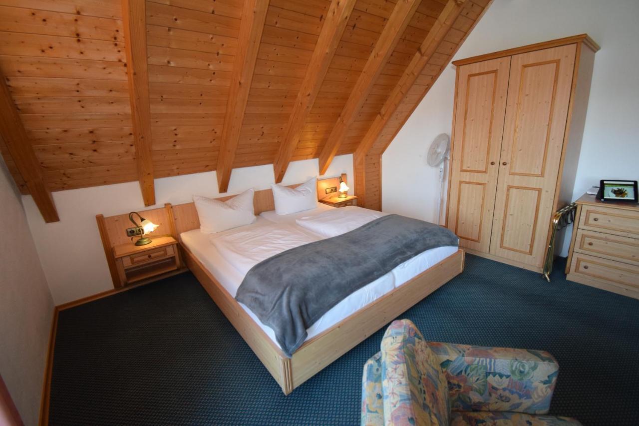 Landhotel Steigerwaldhaus Burghaslach Exteriör bild
